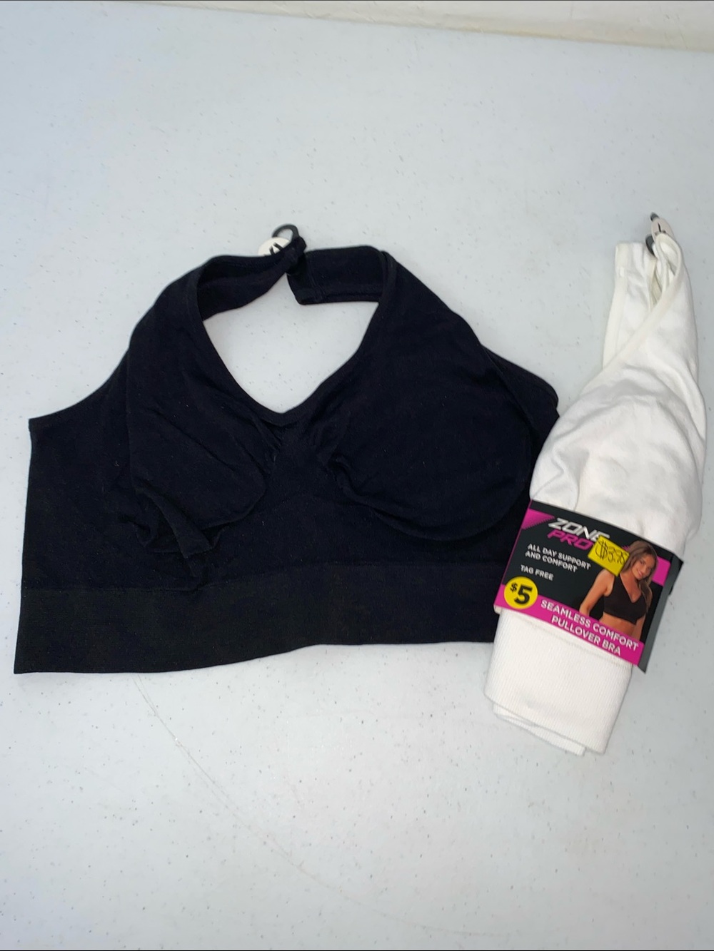 Zone Pro Seamless Pullover Bra - Black (with White Pack)